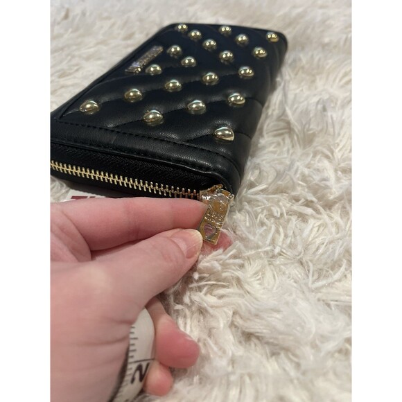 LOVE MOSCHINO Black Vegan Leather Gold Heart Studded Full Zip Wallet Red Inside - Picture 14 of 16